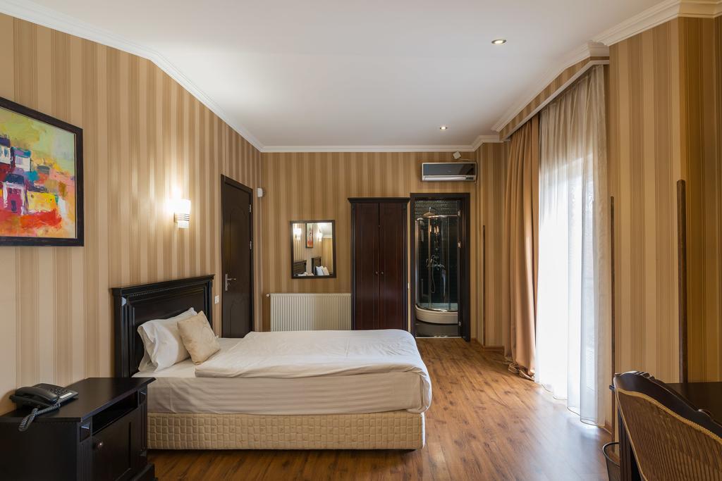 Royal Vera Boutique Hotel Tbilisi Exteriör bild