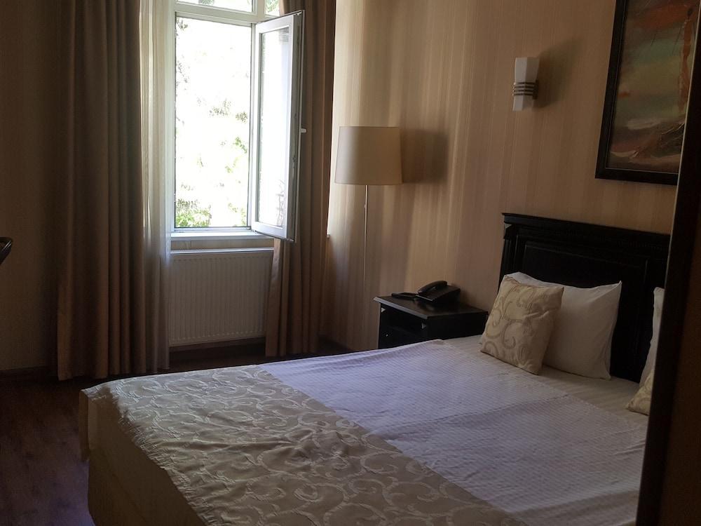 Royal Vera Boutique Hotel Tbilisi Exteriör bild